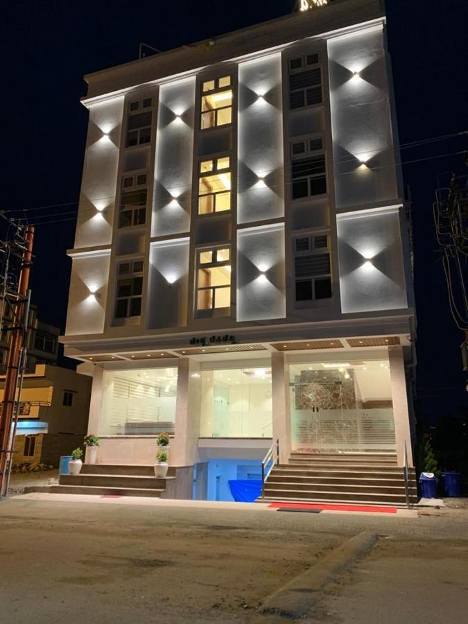 Jesta Residency Hotel Hassan Buitenkant foto